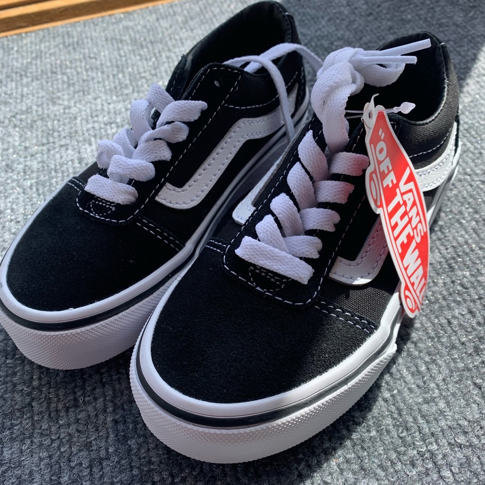 Classic Vans. Toddler size 11